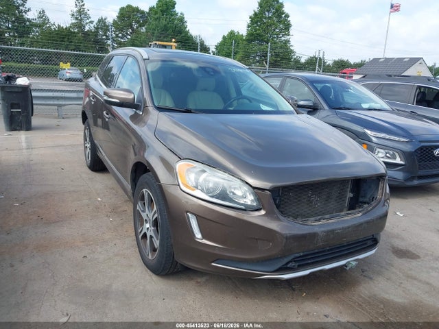 Aukcja sprzedaży 2015 Volvo Xc60 T6, vin: YV4902RK0F2748717, numer aukcji: 45413523