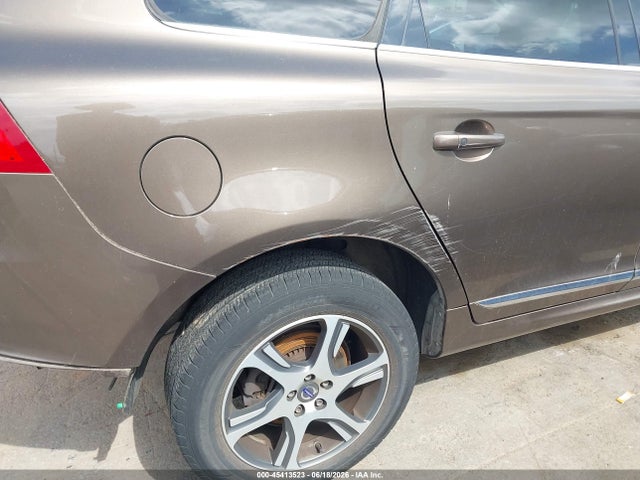 Aukcja sprzedaży 2015 Volvo Xc60 T6, vin: YV4902RK0F2748717, numer aukcji: 45413523