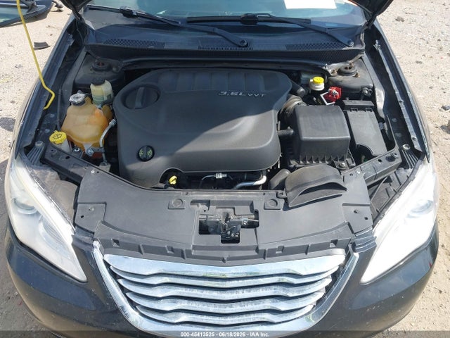 45413525 :رقم المزاد ، 1C3CCBCG1EN100261 vin ، 2014 Chrysler 200 Limited مزاد بيع
