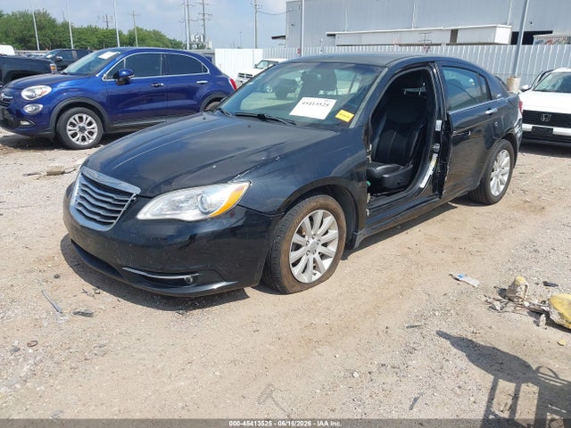 45413525 :رقم المزاد ، 1C3CCBCG1EN100261 vin ، 2014 Chrysler 200 Limited مزاد بيع