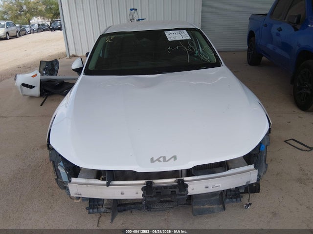 5XXG14J29NG131145 KIA K5 LXS