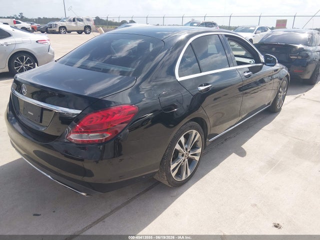 Aukcja sprzedaży 2017 Mercedes-benz C 300, vin: 55SWF4JB2HU220459, numer aukcji: 45413555