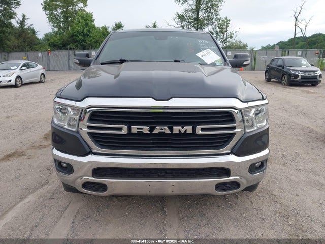 45413597 :رقم المزاد ، 1C6RREFGXMN813585 vin ، 2021 Ram 1500 Big Horn  4x2 5'7 Box مزاد بيع
