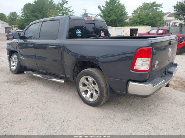 45413597 :رقم المزاد ، 1C6RREFGXMN813585 vin ، 2021 Ram 1500 Big Horn  4x2 5'7 Box مزاد بيع