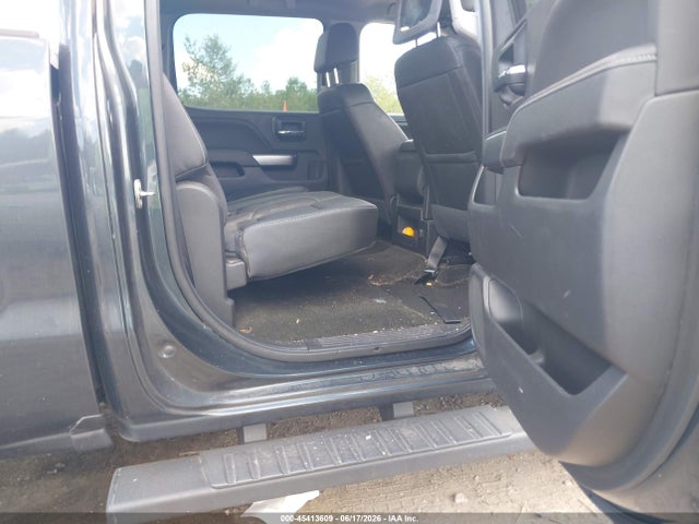 3GCUKREC8JG212368 Chevrolet Silverado 1500 Lt