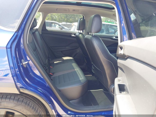 2023 Volkswagen Taos 1.5t Sel მანქანა იყიდება აუქციონზე, vin: 3VV2X7B29PM333706, აუქციონის ნომერი: 45413612
