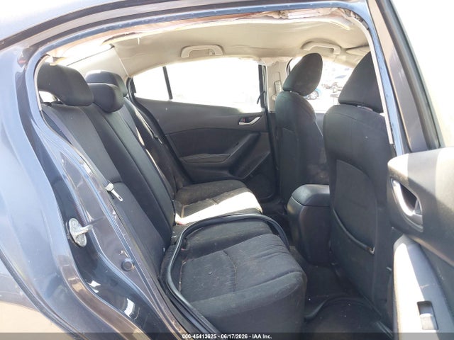JM1BM1T79G1307585 Mazda Mazda3 I Sport