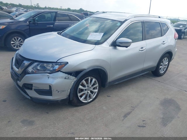 Nissan ROGUE SV 2018 KNMAT2MT9JP605557 Image 2