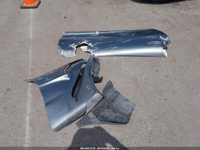 2004 Chevrolet Corvette მანქანა იყიდება აუქციონზე, vin: 1G1YY22G845113763, აუქციონის ნომერი: 45413730