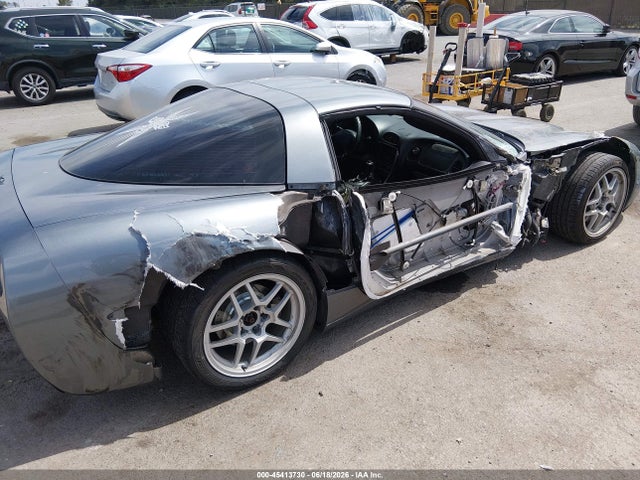 2004 Chevrolet Corvette მანქანა იყიდება აუქციონზე, vin: 1G1YY22G845113763, აუქციონის ნომერი: 45413730