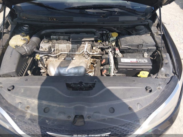 45413733 :رقم المزاد ، 1C3CCCAB4FN749003 vin ، 2015 Chrysler 200 Limited مزاد بيع