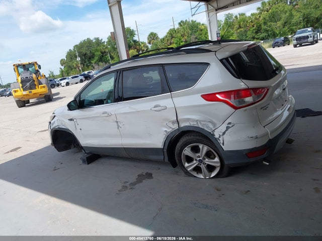 Продажа на аукционе авто 2016 Ford Escape Se, vin: 1FMCU9G9XGUB18551, номер лота: 45413760