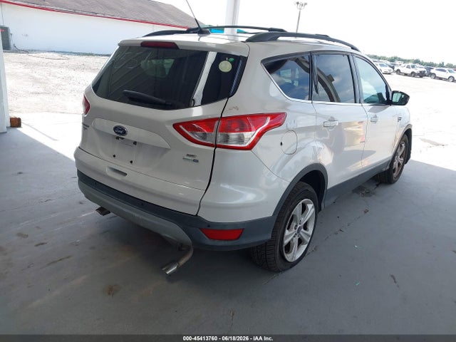 45413760 :رقم المزاد ، 1FMCU9G9XGUB18551 vin ، 2016 Ford Escape Se مزاد بيع