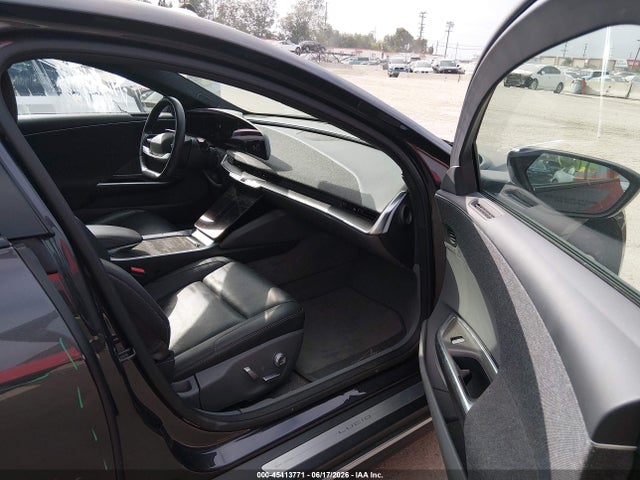 Lucid Air Pure 2023 50EA1PFA7PA009319 Image 5