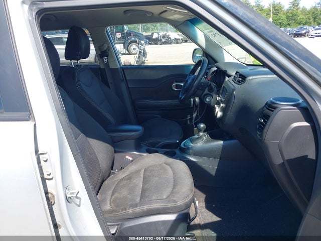 KIA SOUL + 2015 KNDJP3A52F7769059 Image 5