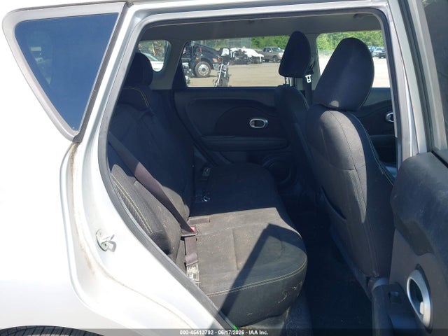 KIA SOUL + 2015 KNDJP3A52F7769059 Image 8