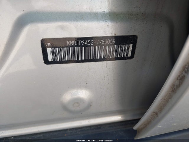KIA SOUL + 2015 KNDJP3A52F7769059 Image 9