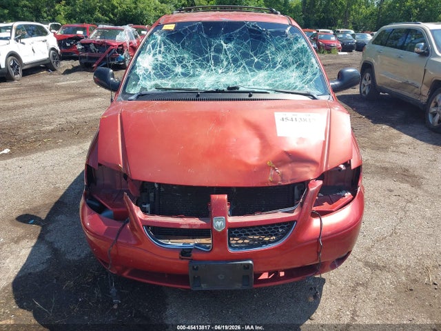 2002 Dodge Grand Caravan Es მანქანა იყიდება აუქციონზე, vin: 2B4GP54L82R641186, აუქციონის ნომერი: 45413817