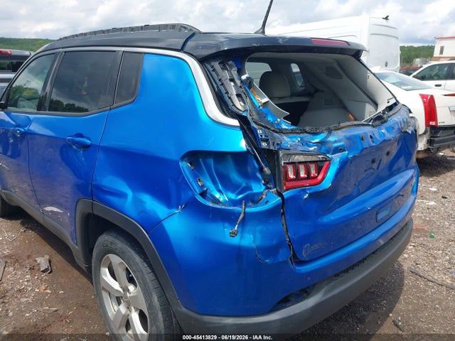 45413829 :رقم المزاد ، 3C4NJCBB6JT123888 vin ، 2018 Jeep Compass Latitude Fwd مزاد بيع