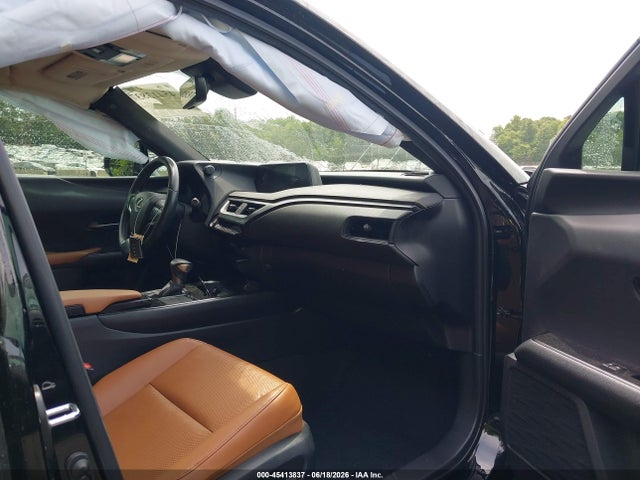 2019 Lexus Ux 200 მანქანა იყიდება აუქციონზე, vin: JTHY3JBH2K2016256, აუქციონის ნომერი: 45413837