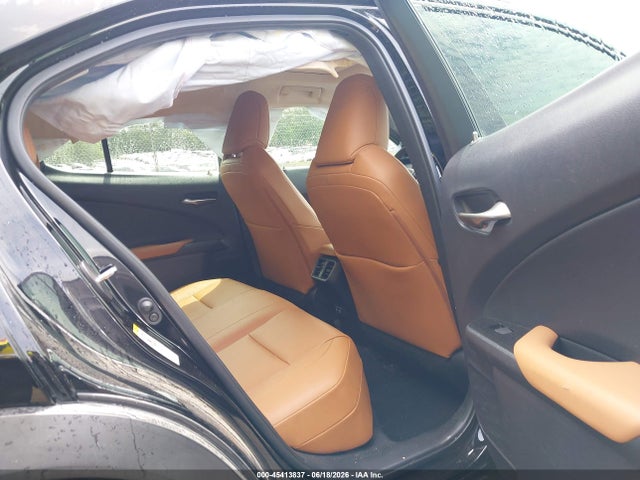 2019 Lexus Ux 200 მანქანა იყიდება აუქციონზე, vin: JTHY3JBH2K2016256, აუქციონის ნომერი: 45413837