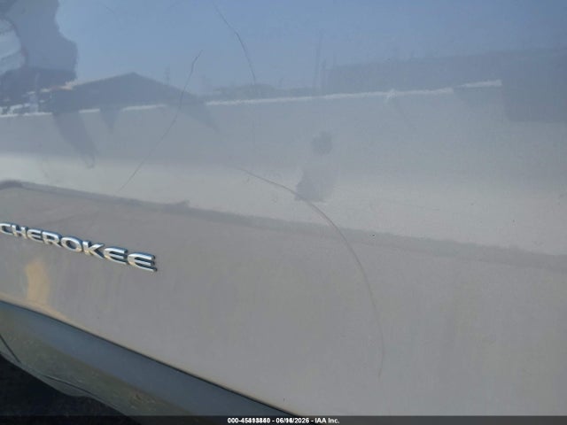 Jeep Cherokee Latitude 4x4 2019 1C4PJMCB3KD486668 Image 6