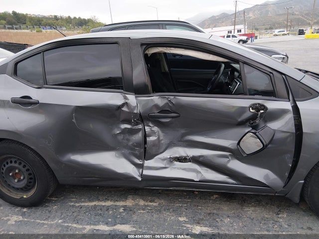 45413901 :رقم المزاد ، 3N1CN8DV5ML909625 vin ، 2021 Nissan Versa S Xtronic Cvt مزاد بيع