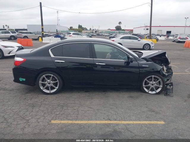 Продажа на аукционе авто 2014 Honda Accord Plug-in Hybrid, vin: JHMCR5F72EC000218, номер лота: 45413902