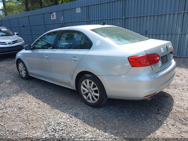 2013 Volkswagen Jetta 2.5l Se მანქანა იყიდება აუქციონზე, vin: 3VWDP7AJXDM359210, აუქციონის ნომერი: 45413916