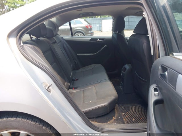 2013 Volkswagen Jetta 2.5l Se მანქანა იყიდება აუქციონზე, vin: 3VWDP7AJXDM359210, აუქციონის ნომერი: 45413916