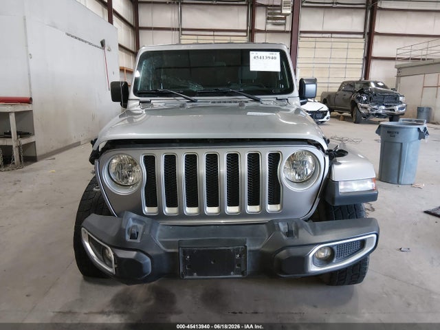 1C4HJXEG8KW555793 Jeep Wrangler Unlimited Sahara 4x4