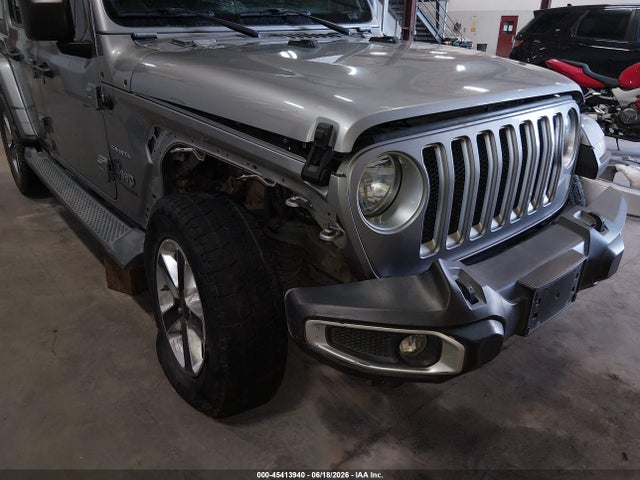1C4HJXEG8KW555793 Jeep Wrangler Unlimited Sahara 4x4