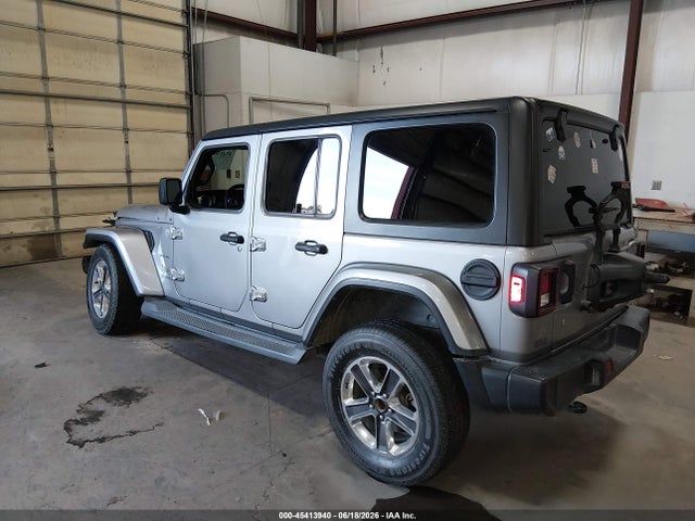 1C4HJXEG8KW555793 Jeep Wrangler Unlimited Sahara 4x4
