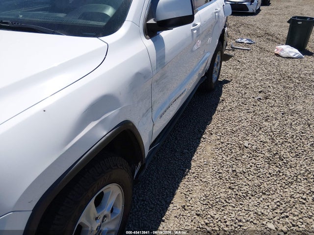 45413941 :رقم المزاد ، 1C4RJFAG8FC858584 vin ، 2015 Jeep Grand Cherokee Laredo مزاد بيع