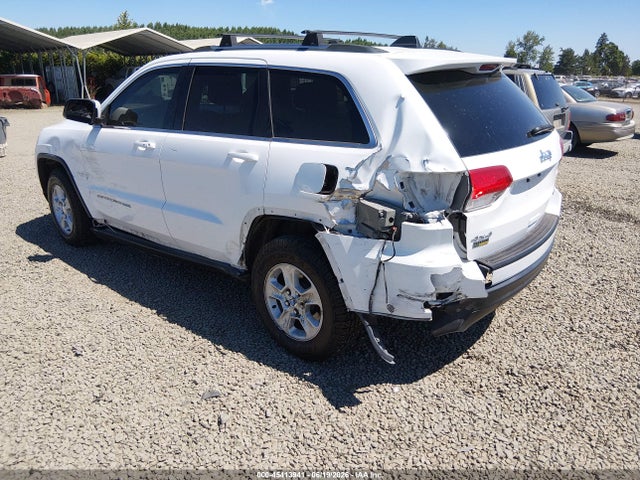 45413941 :رقم المزاد ، 1C4RJFAG8FC858584 vin ، 2015 Jeep Grand Cherokee Laredo مزاد بيع