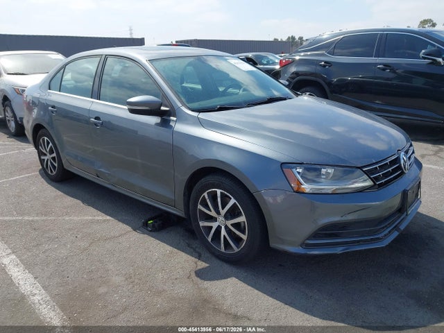 Volkswagen Jetta 1.4t Se/1.4t Wolfsburg Edition 2018 3VWDB7AJ1JM263461 zdjęcie główne