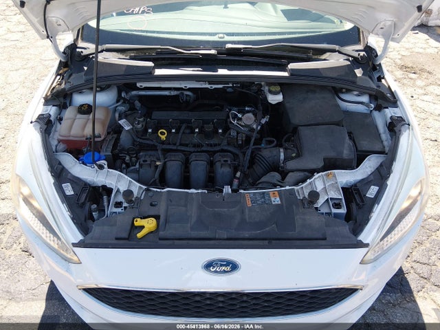 Ford FOCUS SE 2018 1FADP3F21JL328394 Image 10