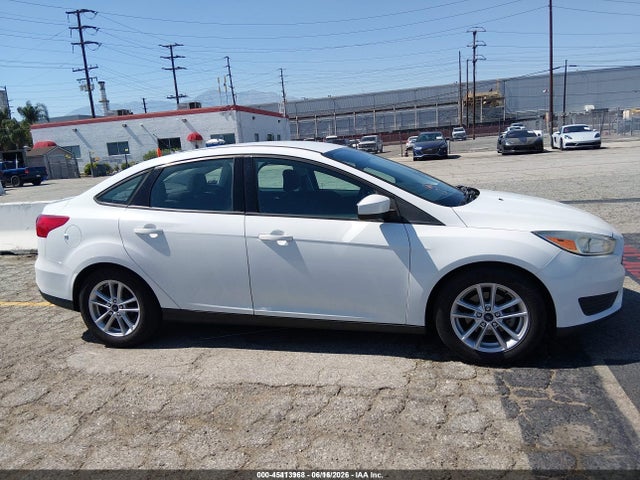 Ford FOCUS SE 2018 1FADP3F21JL328394 Image 13