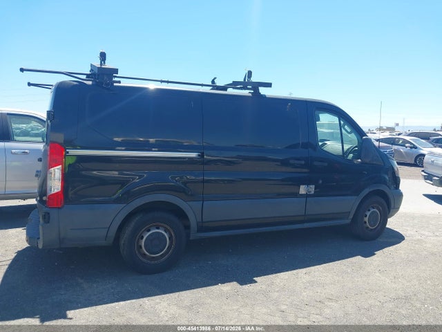 Ford Transit-150 2015 1FTYE1YM0FKA21672 Image 18