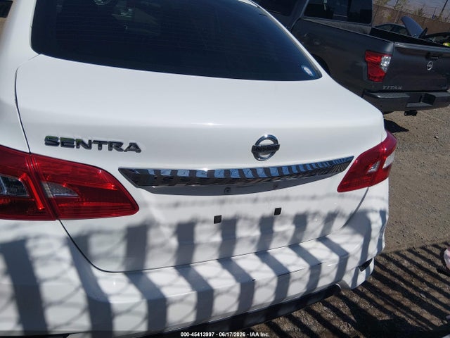 Продаж на аукціоні авто 2018 Nissan Sentra S, vin: 3N1AB7AP8JY209824, номер лоту: 45413997