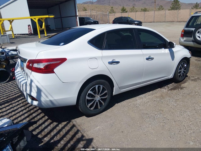 Продаж на аукціоні авто 2018 Nissan Sentra S, vin: 3N1AB7AP8JY209824, номер лоту: 45413997
