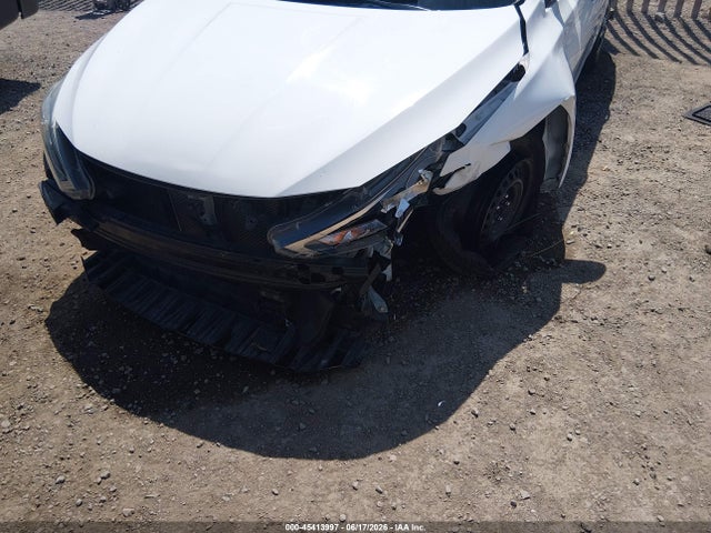 Продаж на аукціоні авто 2018 Nissan Sentra S, vin: 3N1AB7AP8JY209824, номер лоту: 45413997