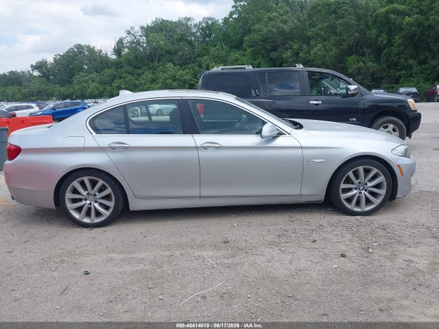 2013 Bmw 535i Xdrive მანქანა იყიდება აუქციონზე, vin: WBAFU7C58DDU77902, აუქციონის ნომერი: 45414019
