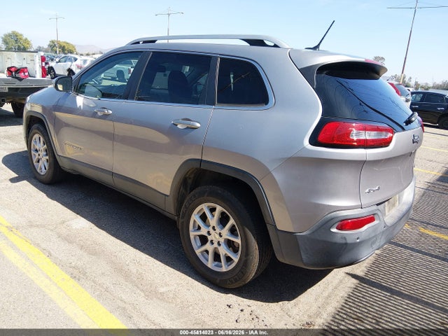 Jeep Cherokee Latitude 4x4 2018 1C4PJMCB5JD528529 Image 3
