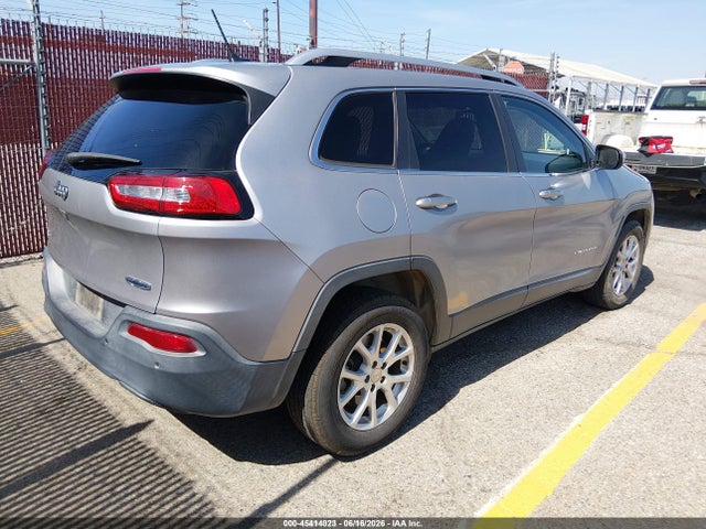 Jeep Cherokee Latitude 4x4 2018 1C4PJMCB5JD528529 Image 4