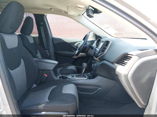 Jeep Cherokee Latitude 4x4 2018 1C4PJMCB5JD528529 Image 5