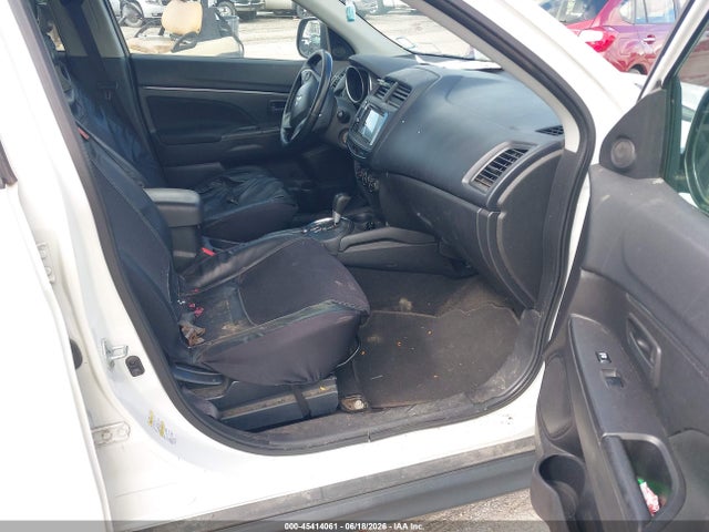 45414061 :رقم المزاد ، 4A4AR3AWXFE036040 vin ، 2015 Mitsubishi Outlander Sport Es مزاد بيع