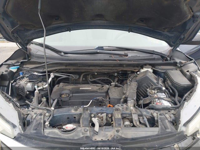 Honda CR-V SE 2016 2HKRM3H40GH568010 Image 10