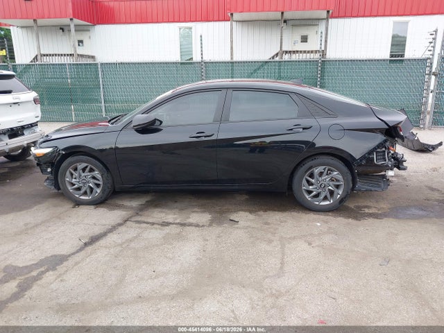 Продажа на аукционе авто 2024 Hyundai Elantra Sel, vin: KMHLM4DG2RU755328, номер лота: 45414096