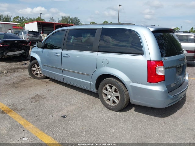 2012 Chrysler Town & Country Touring მანქანა იყიდება აუქციონზე, vin: 2C4RC1BG9CR363941, აუქციონის ნომერი: 45414099